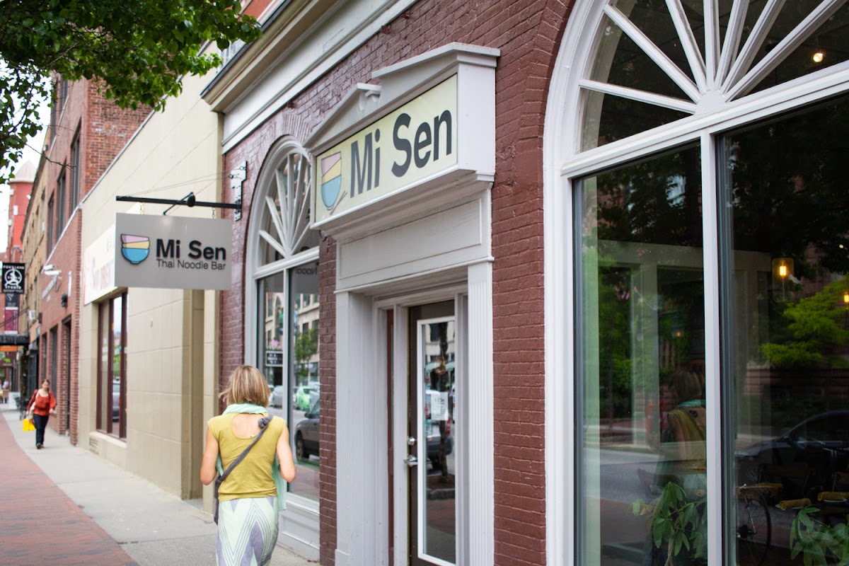 Mi Sen Noodle Bar